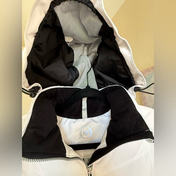 Obermeyer Circuit Down Insulated Ski Jacket White Black Women’s Size 6 Coat - Picture 6 of 12
